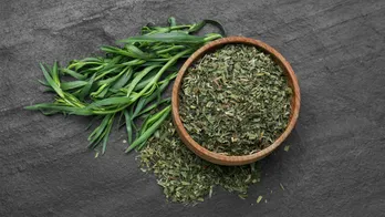 Potential health benefits of tarragon, including improved digestion, according to expert